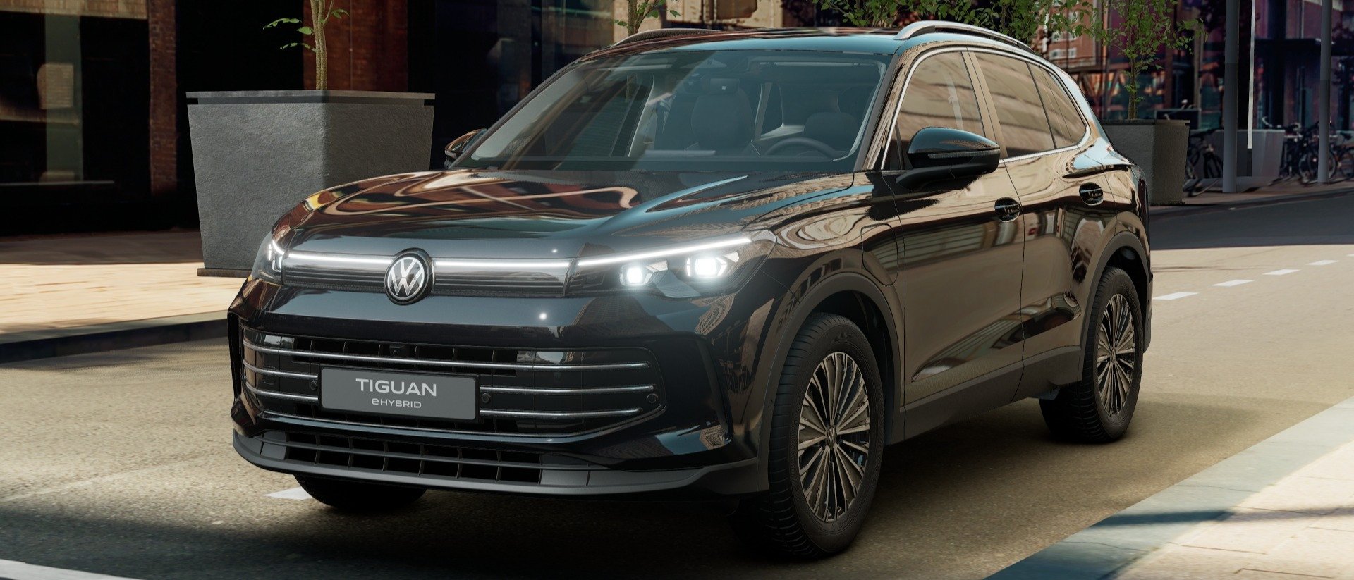 Volkswagen Tiguan Elegance e-Hybrid 1,5 l eHybrid OPF 110 kW (150 PS) / 85 kW (115 PS)