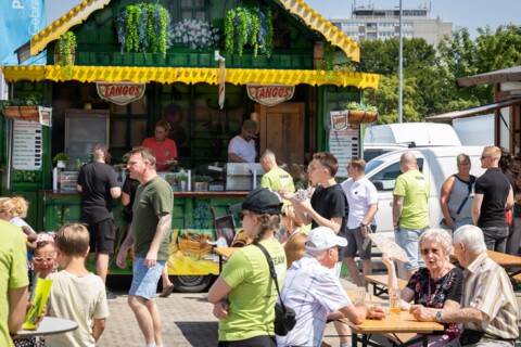 https://www.autohaus-wolfsburg.de/_Resources/Persistent/2/4/d/c/24dcfe107a5f96a1cd086b4e38fc9fa9d6a8ab74/56%20-%20JR6_4622-480x320.jpg
