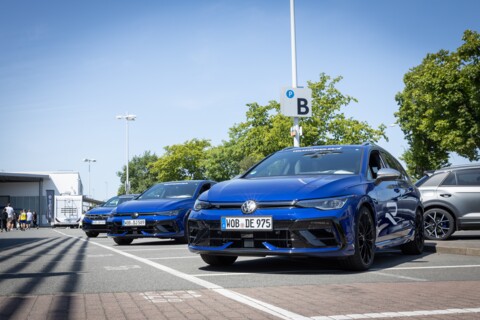 https://www.autohaus-wolfsburg.de/_Resources/Persistent/2/e/9/e/2e9e74ac5a0b48e56b401bc1c6e37e438bc2f30a/3%20-%20_F1_7260-480x320.jpg
