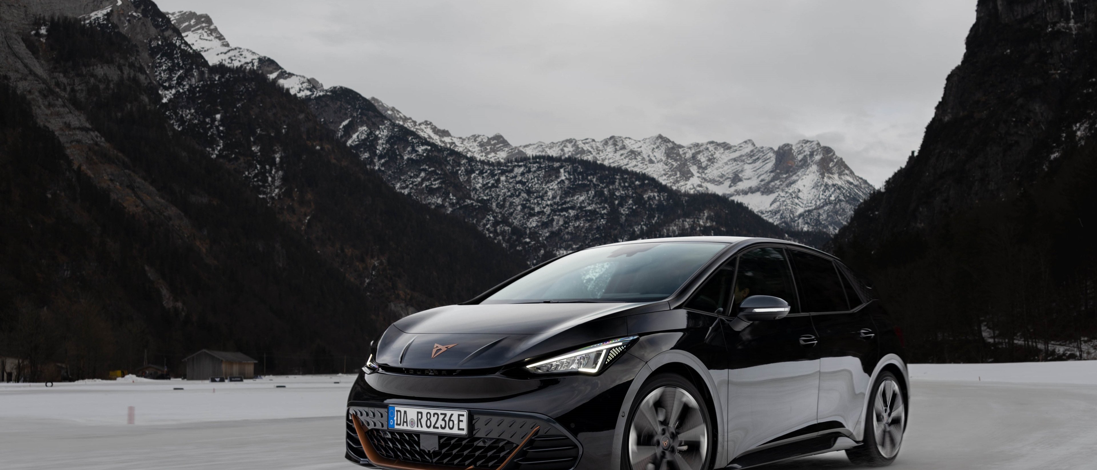 Cupra Born  150 kW (204 PS) 60 kWh