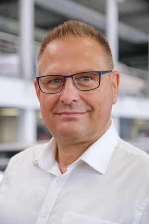 Lutz Moenikes