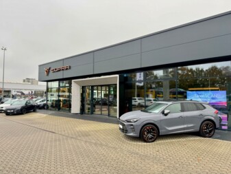 https://www.autohaus-wolfsburg.de/_Resources/Persistent/9/d/6/f/9d6f48ce1f653304a5771bbf61f24b65c8a17fe5/IMG_5724-337x253.jpeg
