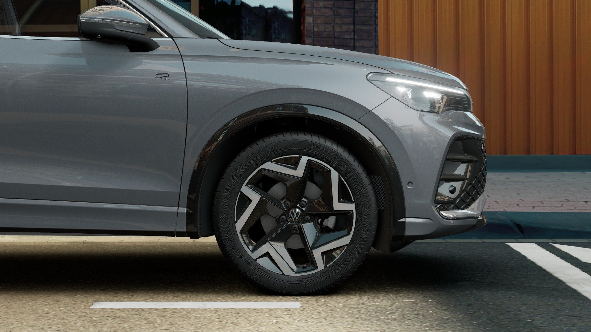 Detailbild 3: Volkswagen Tiguan R-Line 1,5 l eTSI OPF 110 kW (150 PS)