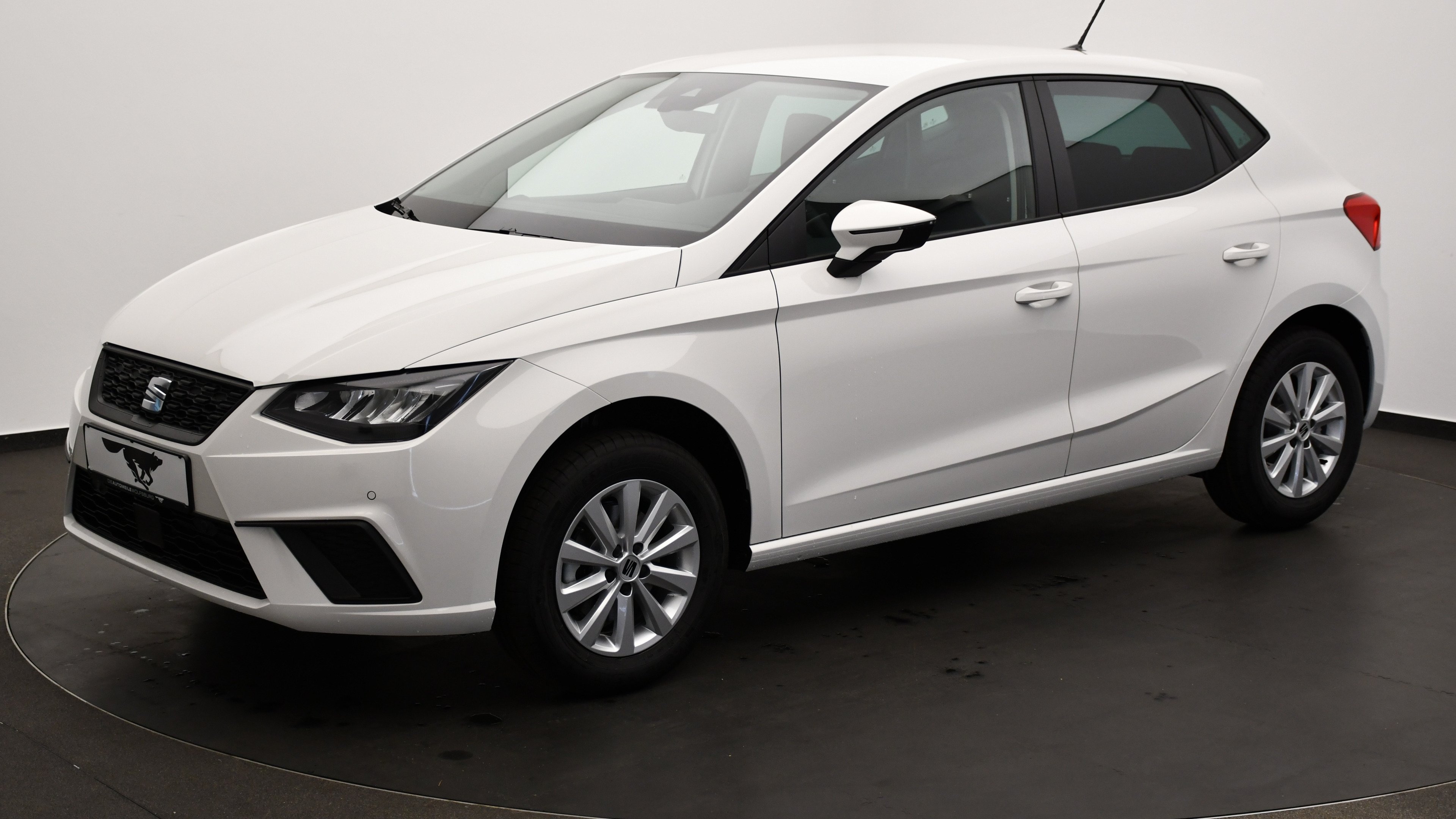 Detailbild 1: Seat Ibiza Road Edition 1.0 TSI 85 kW (116 PS) 