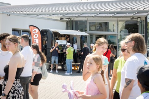 https://www.autohaus-wolfsburg.de/_Resources/Persistent/c/d/2/6/cd26fce24dafe861eeff7c2d2ab87c5f8e6e0dfd/54%20-%20JR6_4606-480x320.jpg