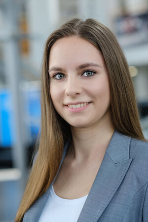 Antonia Poschmann