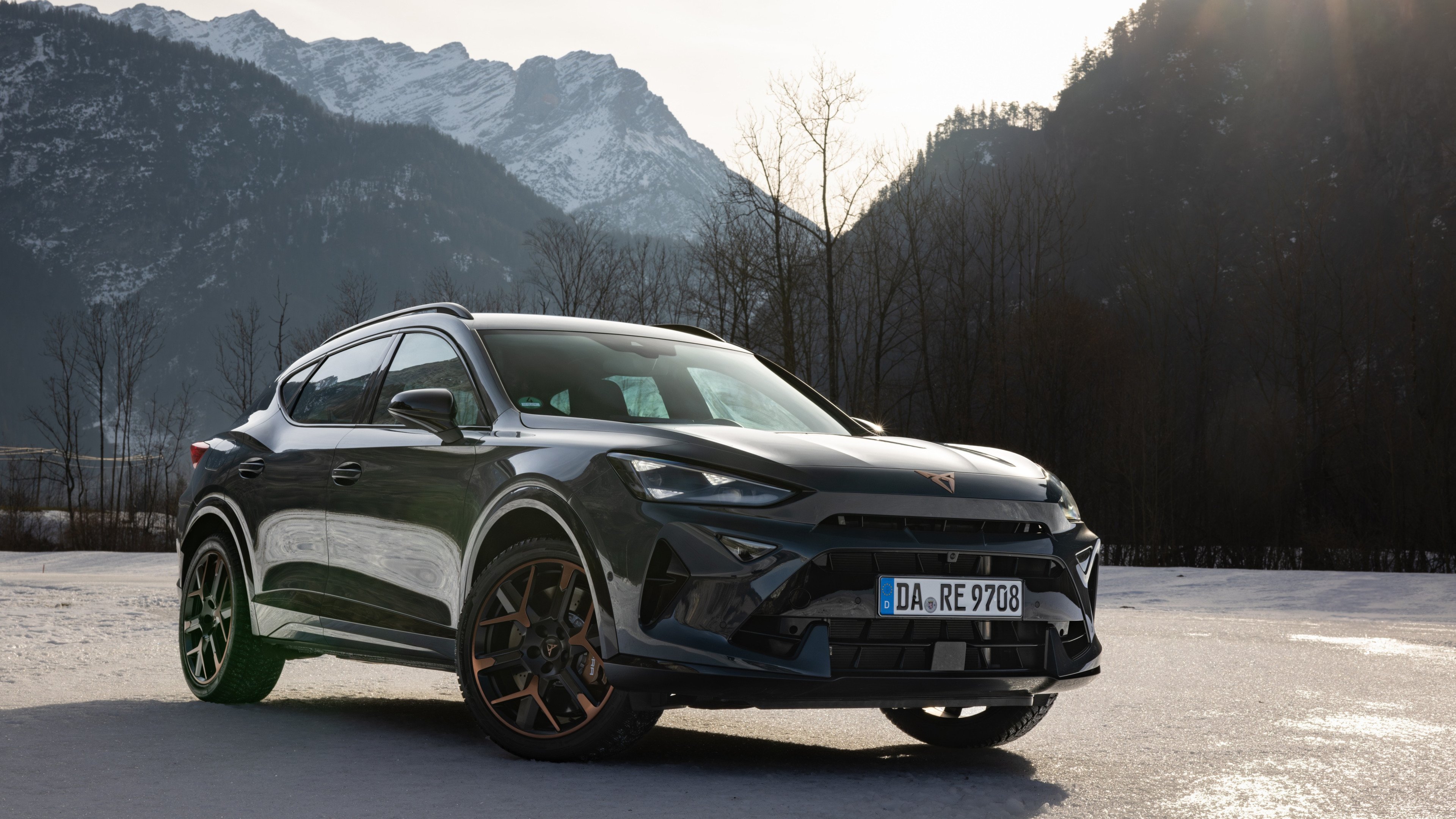 Detailbild 1: Cupra Formentor  1.5 e-HYBRID 150 kW (204 PS) 