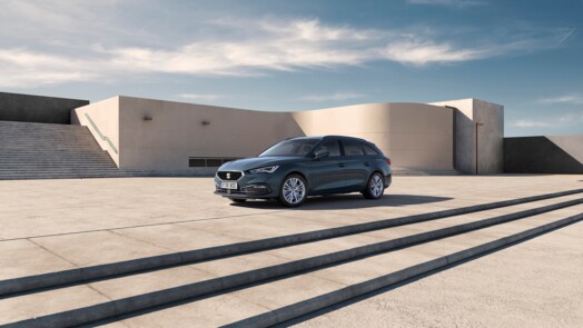 Seat Leon Sportstourer 1.5 eTSI DSG 85KW - Road Edition Style Leon Sportstourer 1.5 eTSI DSG - Road Edition