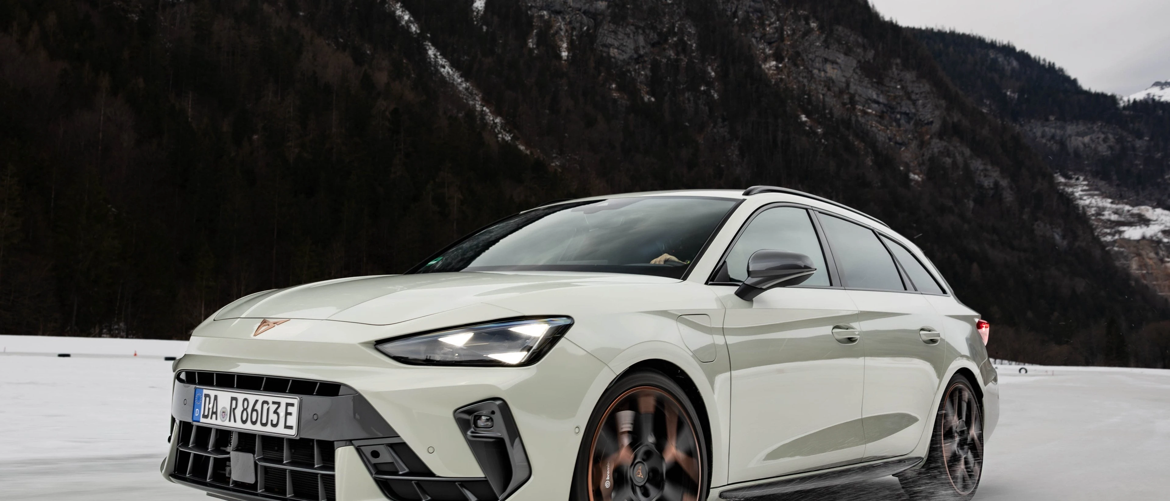 Cupra Leon VZ 333 2,0 l TSI OPF VZ 245 kW (333 PS)